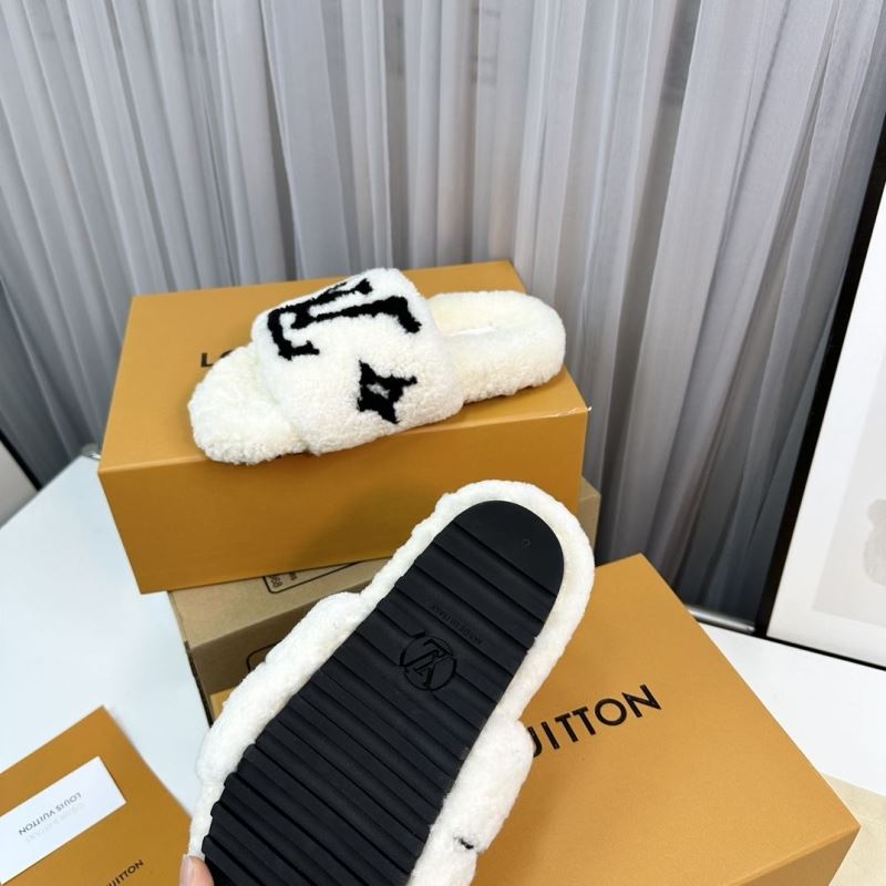 Louis Vuitton Slippers